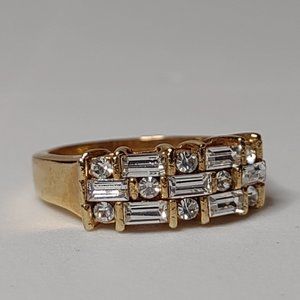 Gold Tone And Clear Stone Ring Size 7.75